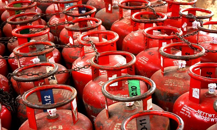 Cooking gas prices may hike and oil subsidies end by 2022